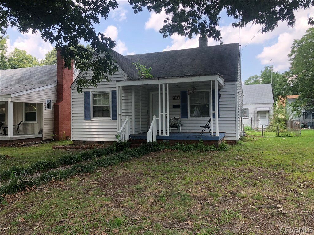 Property Photo:  2207 Pickett Street  VA 23860 