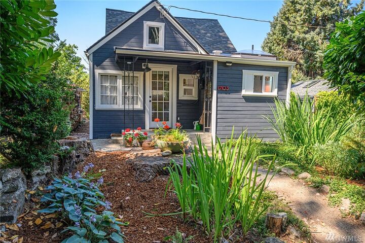 17103 Tabor Ave SW  Vashon WA 98070 photo