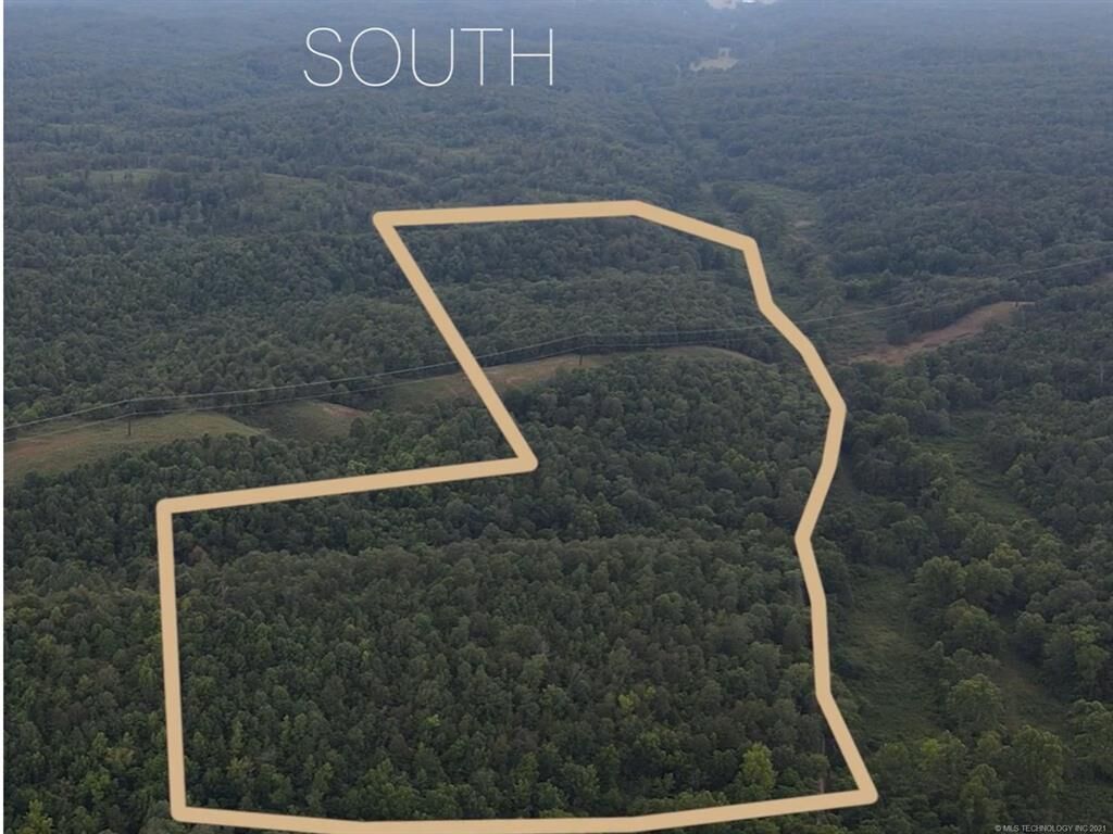 Property Photo:  70001 S 4664 Road  OK 74965 