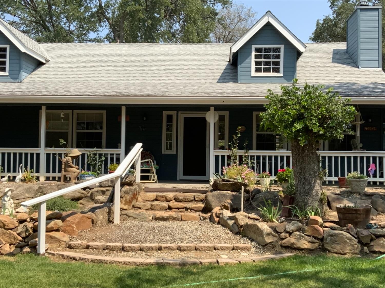 Property Photo: 40642 Road 425A CA 93644