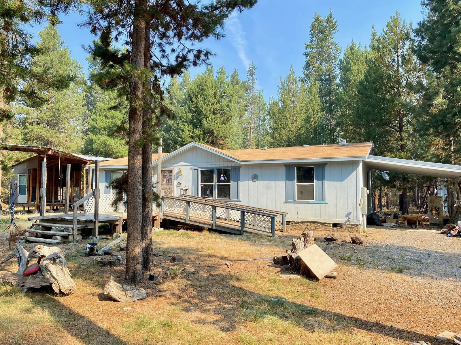 Property Photo: 15642 Sparks Drive OR 97739