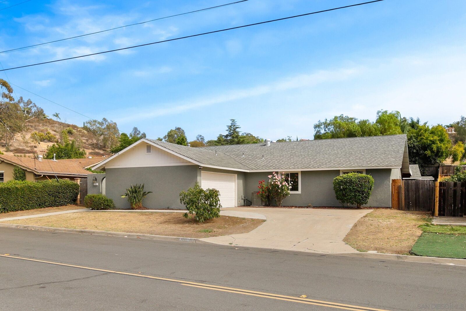 Property Photo:  12523 Glenoak Rd  CA 92064