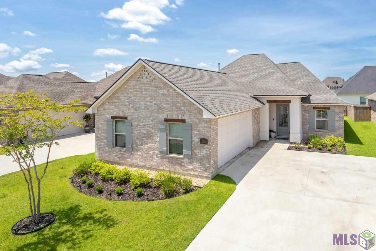 Property Photo: 36430 Belle Journee Ave LA 70734