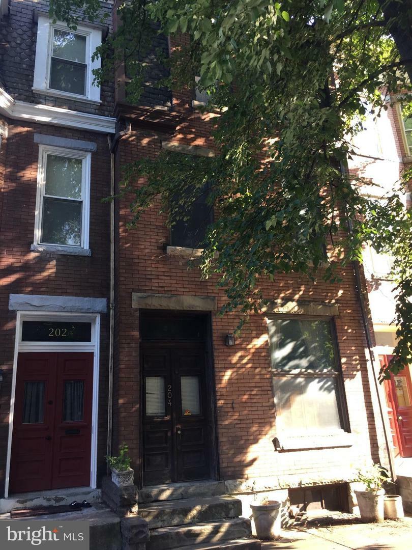 Property Photo:  204 Hamilton Street  PA 17102 