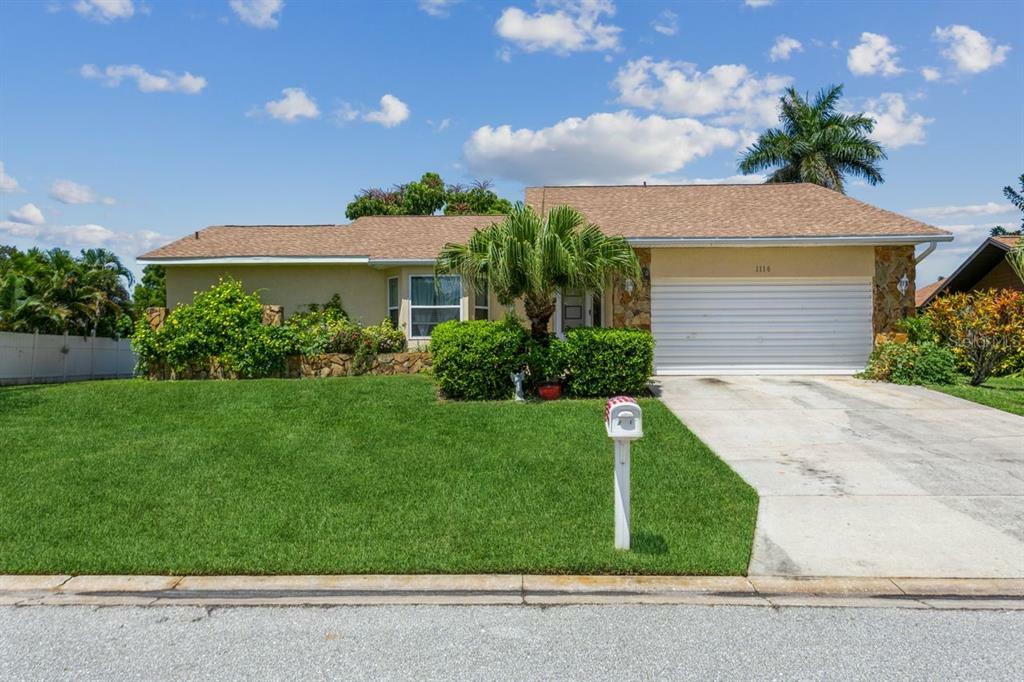 Property Photo:  1116 77th Street Court NW  FL 34209 