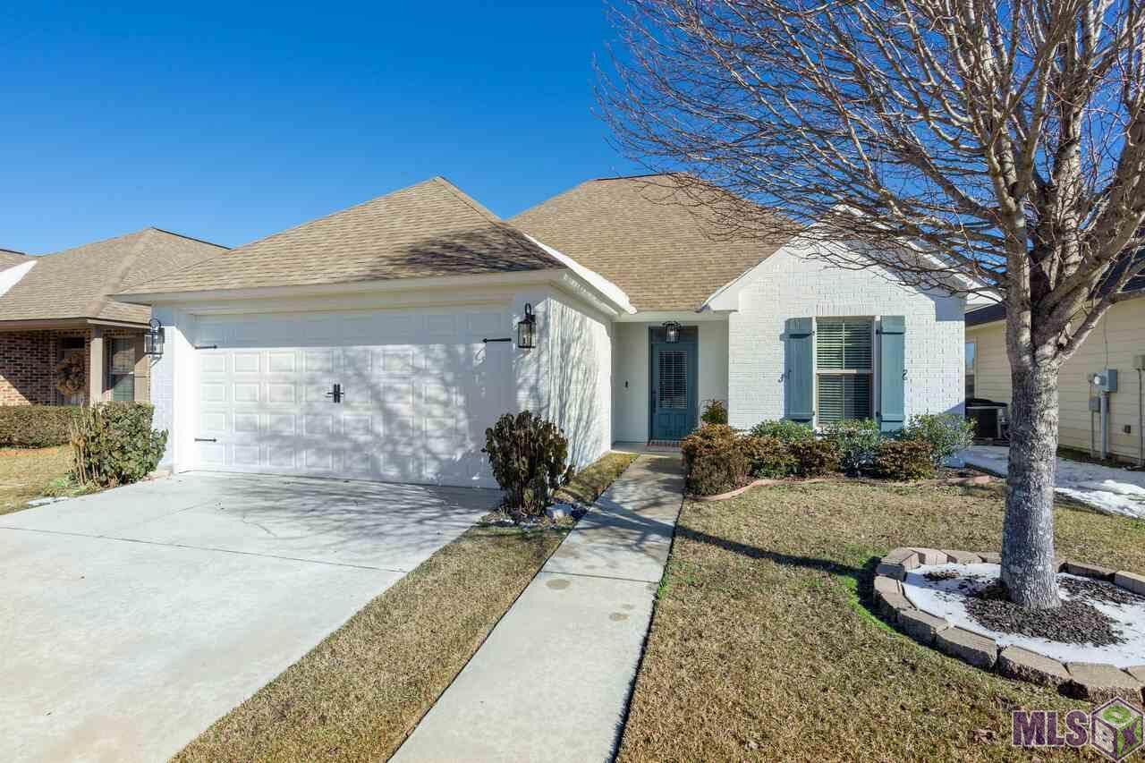 Property Photo:  2673 Brady Ave  LA 70791 