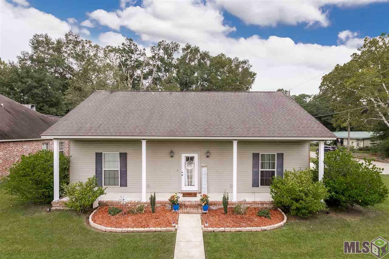 Property Photo: 30105 N Range Ave LA 70754
