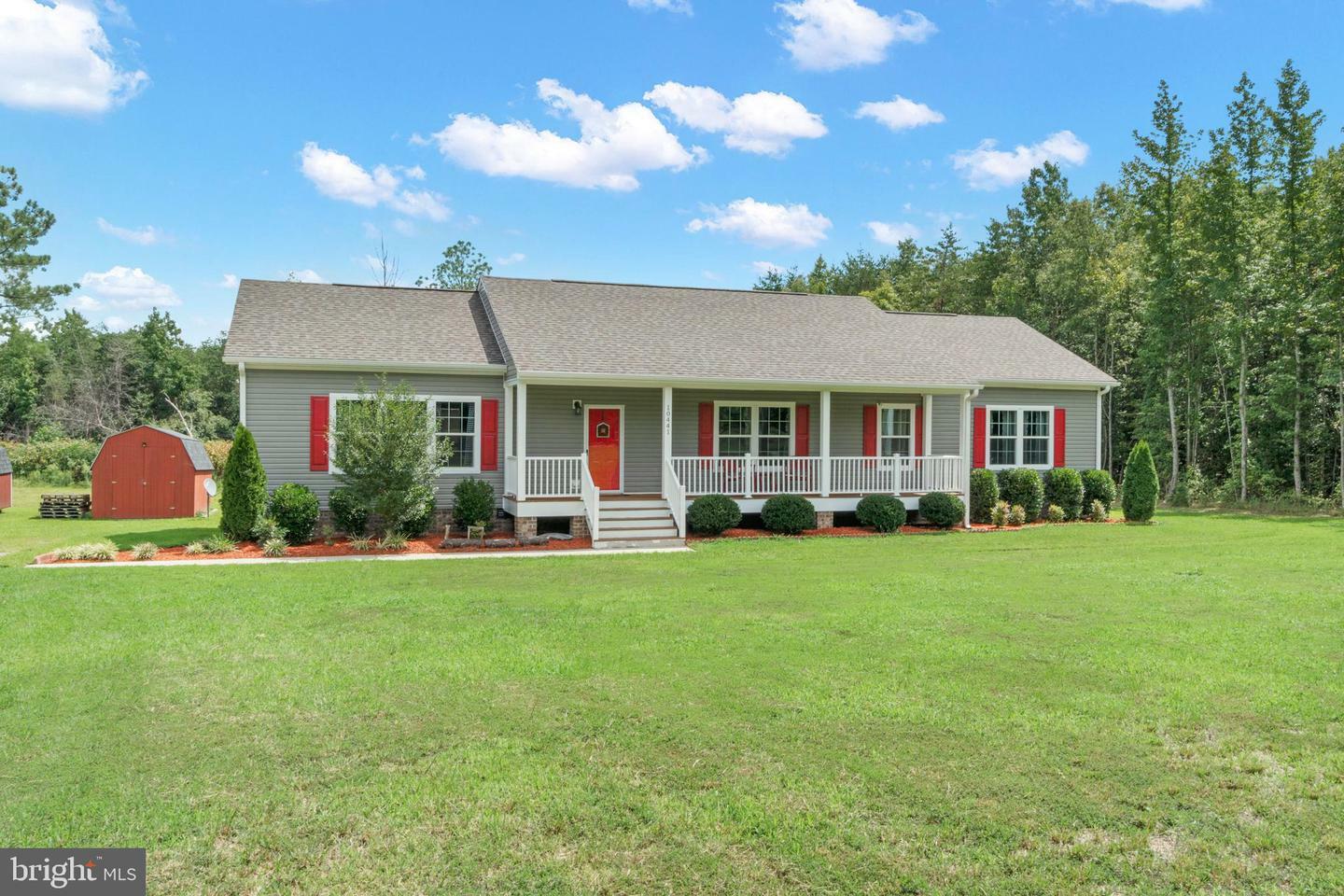 Property Photo:  10441 Edenton Road  VA 22534 