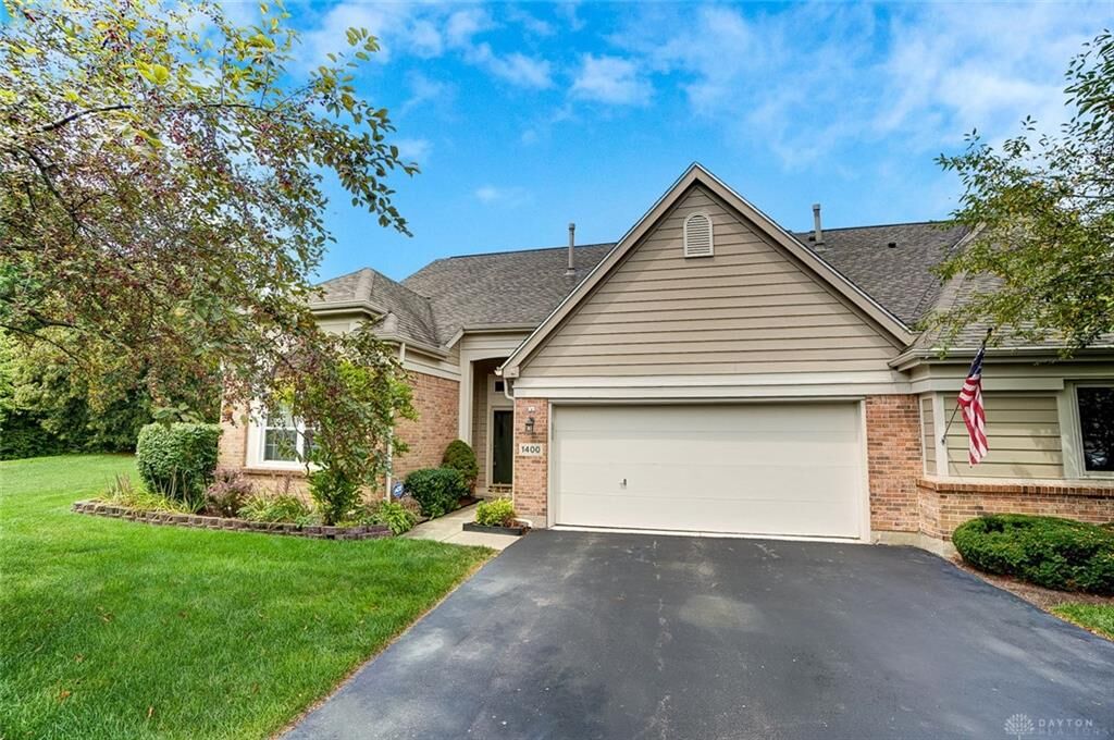 Property Photo: 1400 Yankee Vineyards OH 45458