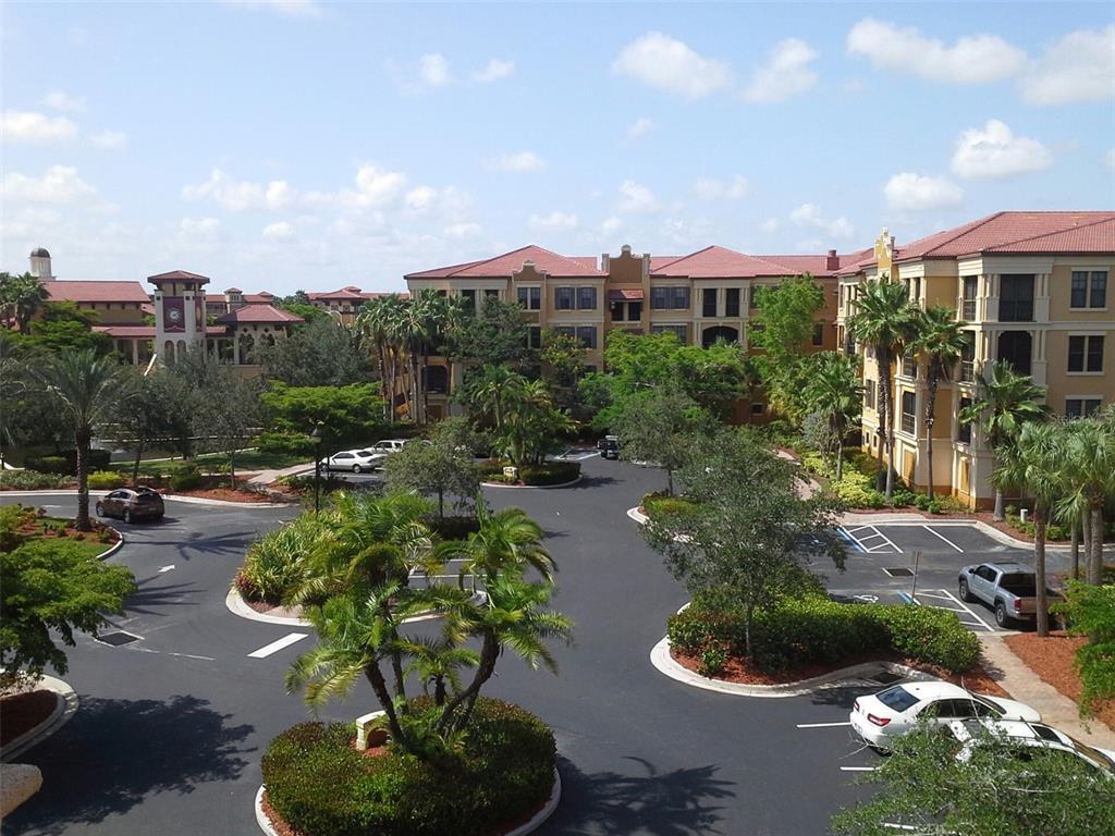 Property Photo:  94 Vivante Boulevard 9433  FL 33950 