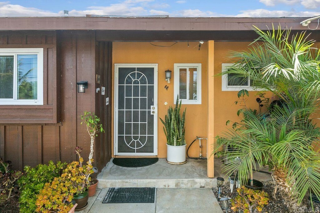 Property Photo: 1714 Rush Avenue CA 92084
