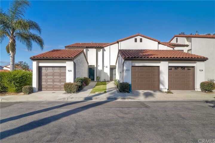 Property Photo: 922 Fuchsia Lane CA 92011