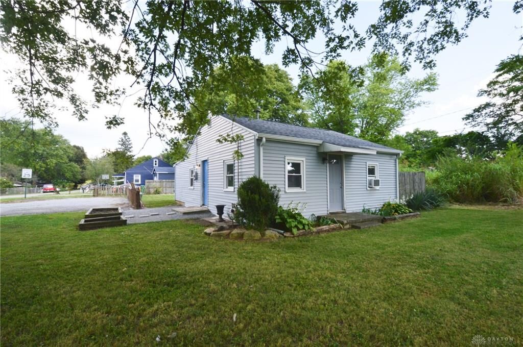 Property Photo: 3148 Lake Road OH 45341