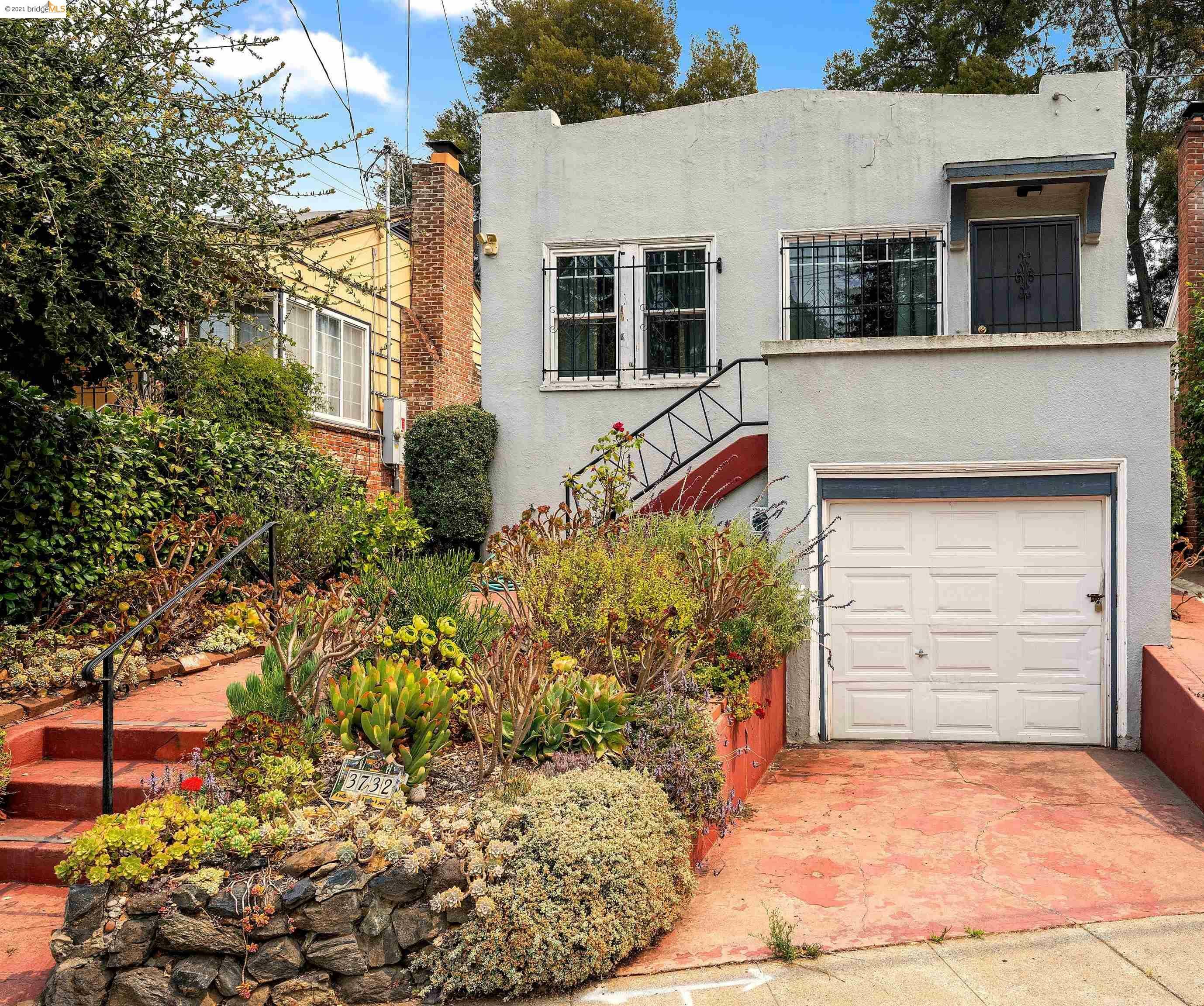 Property Photo:  3732 Buell St  CA 94619 