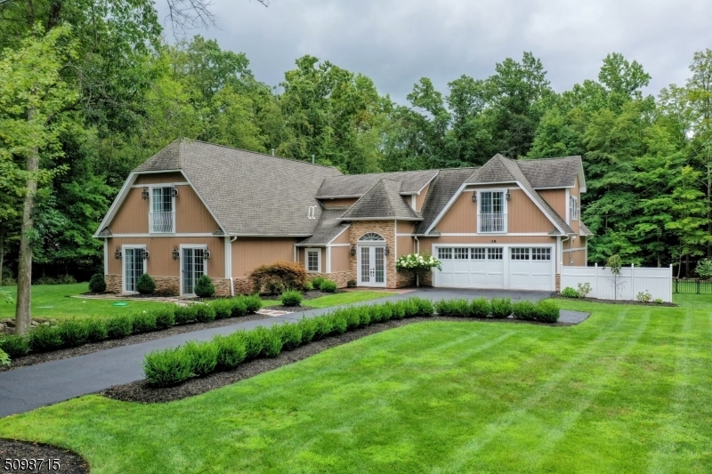 38 Cherry Ln  Upper Saddle River Boro NJ 07458 photo