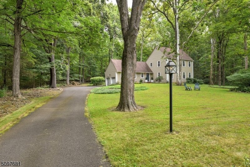 Property Photo:  1450 Drum Hill Rd  NJ 08836 