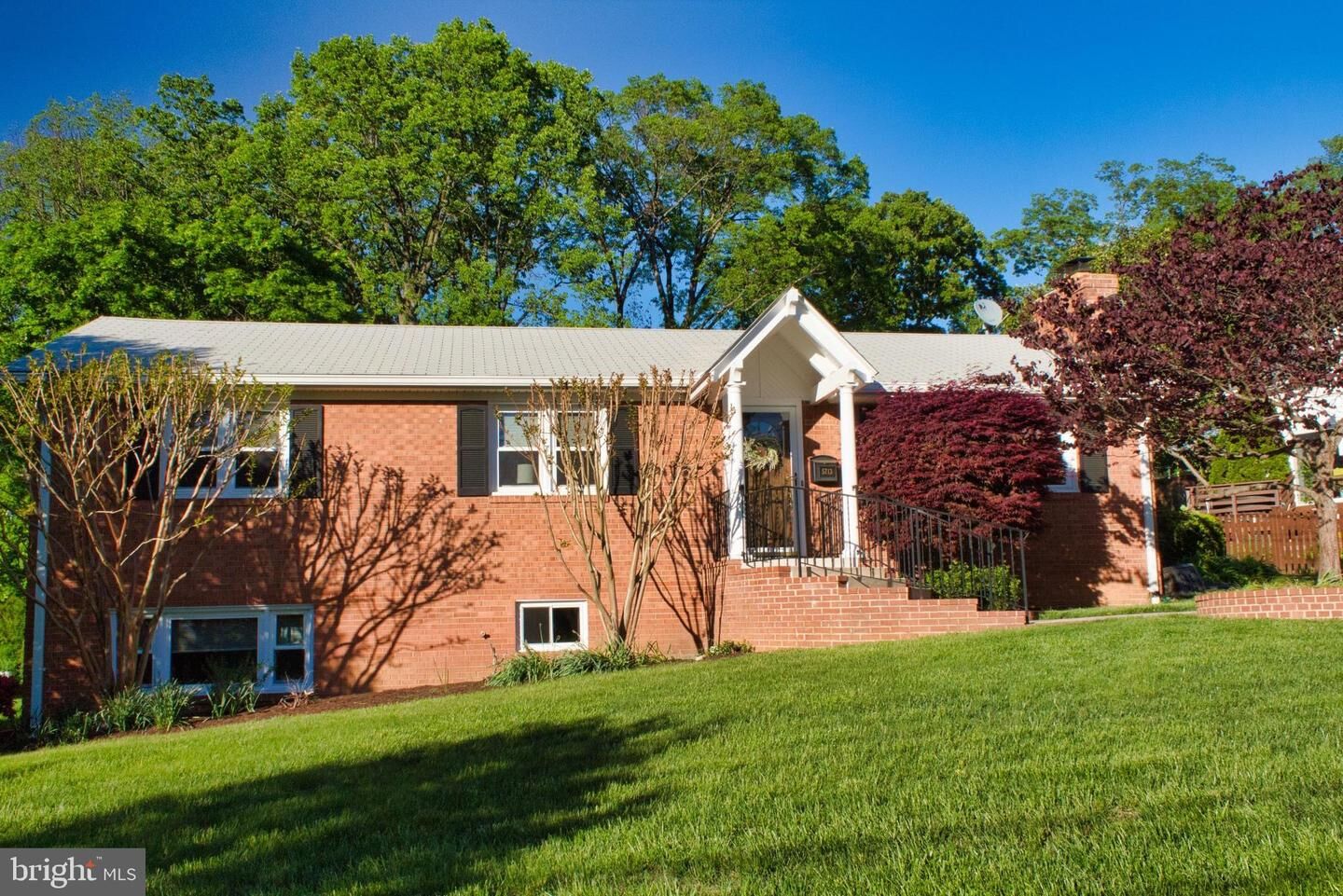 Property Photo:  5713 Tremont Drive  VA 22303 