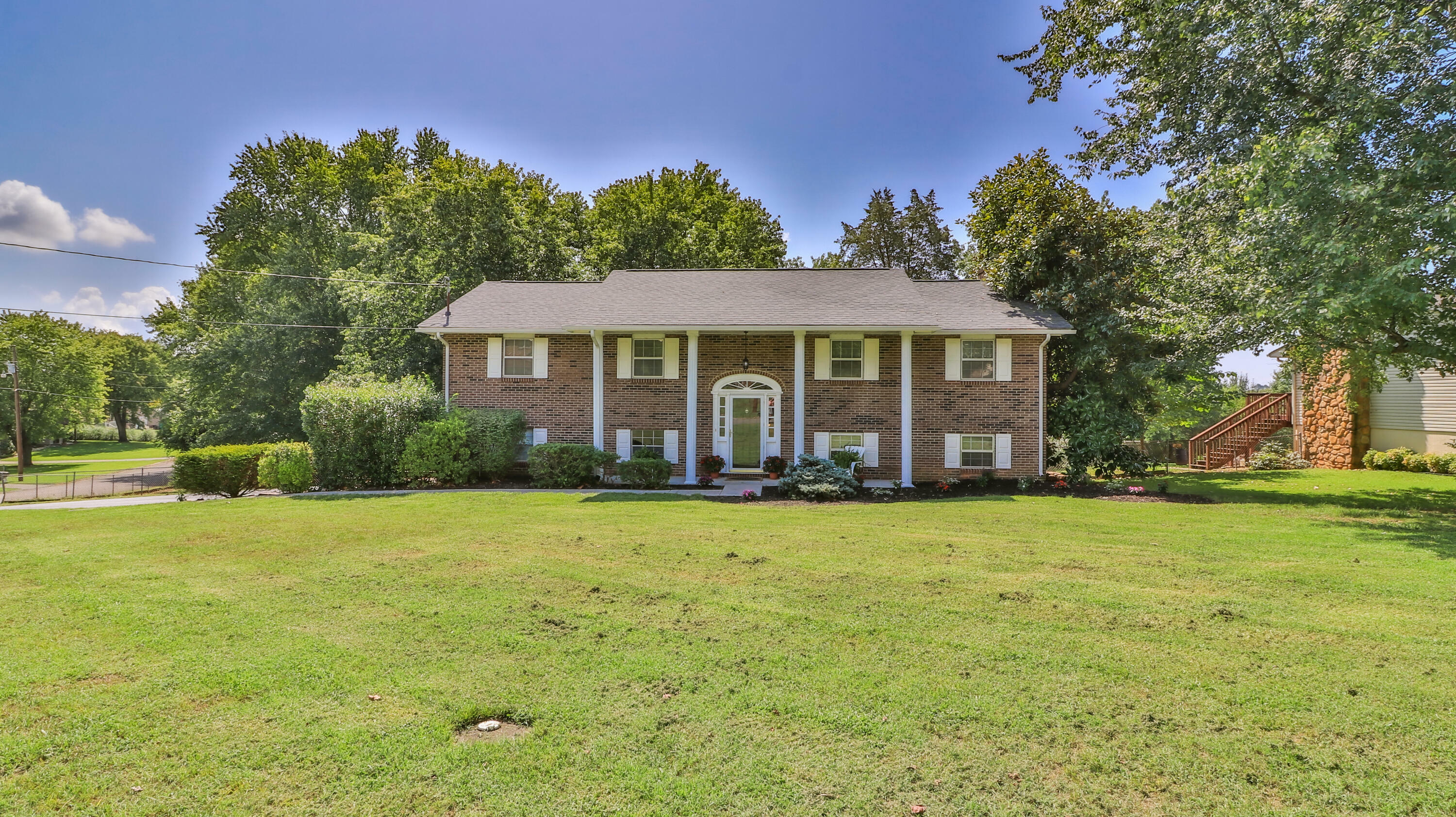 Property Photo:  651 Crestview Circle  TN 37772 