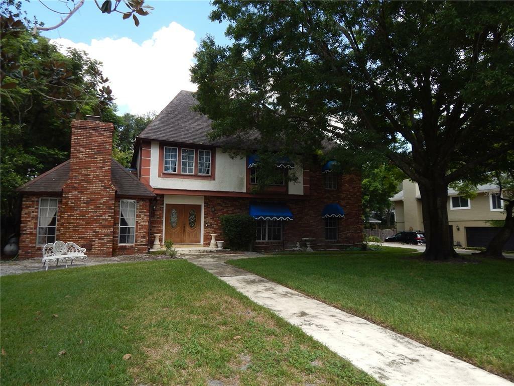 Property Photo:  8967 Easterling Drive  FL 32819 