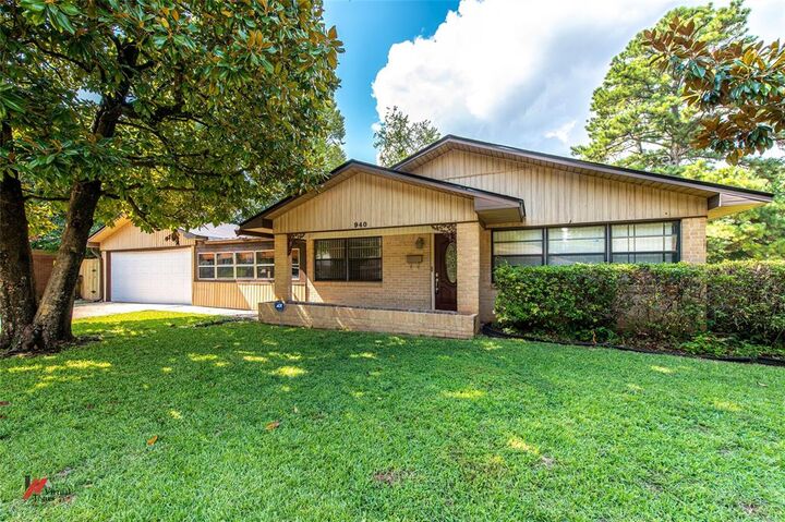 940 River Oaks  Shreveport LA 71104 photo