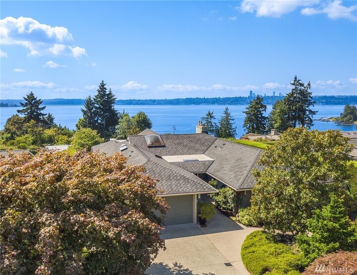 8457 Midland Rd  Medina WA 98039 photo