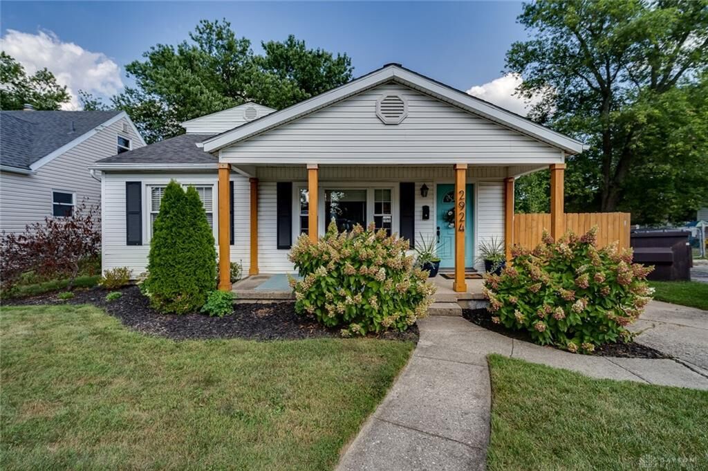 Property Photo: 2924 California Avenue OH 45419