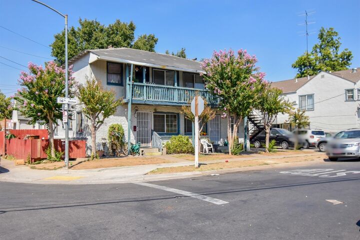 4701 16th Avenue  Sacramento CA 95820 photo