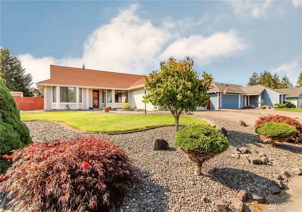 Property Photo: 1212 133rd St S WA 98444