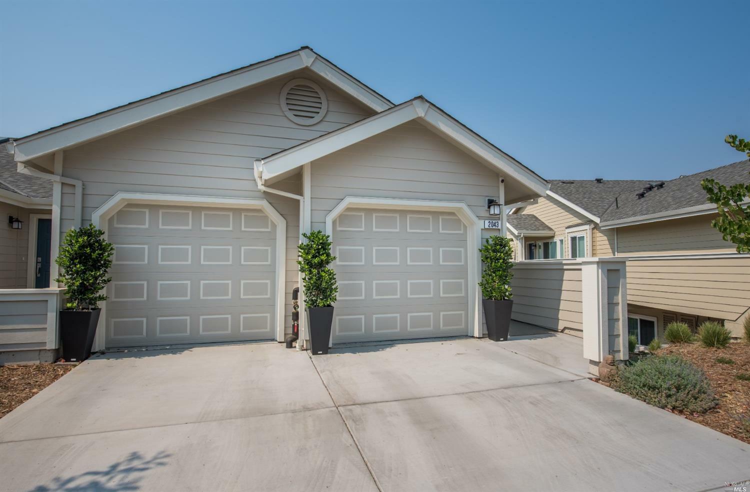 Property Photo:  2043 Stonefield Lane  CA 95403 