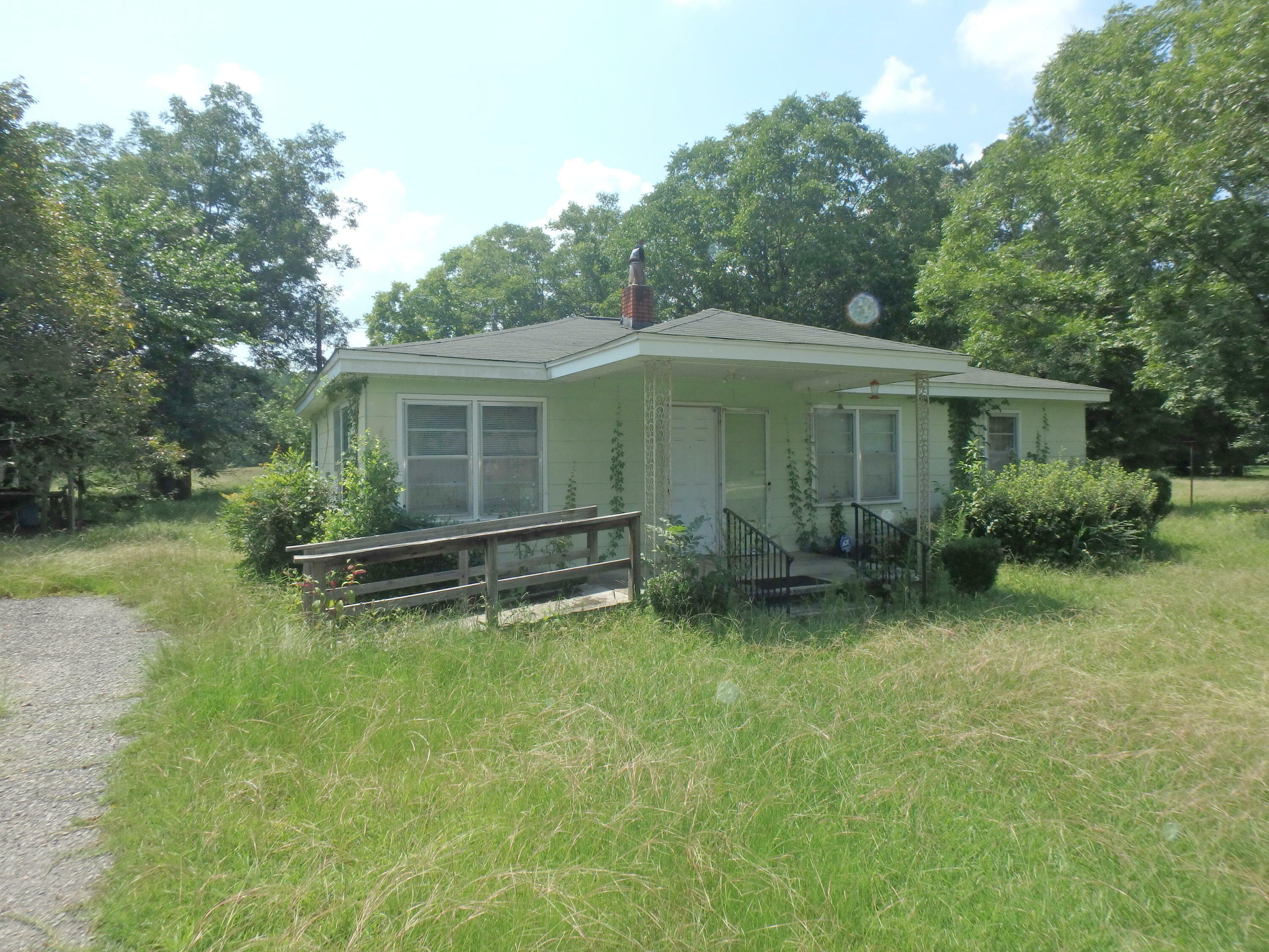 Property Photo:  390 Mims Road  SC 29153 