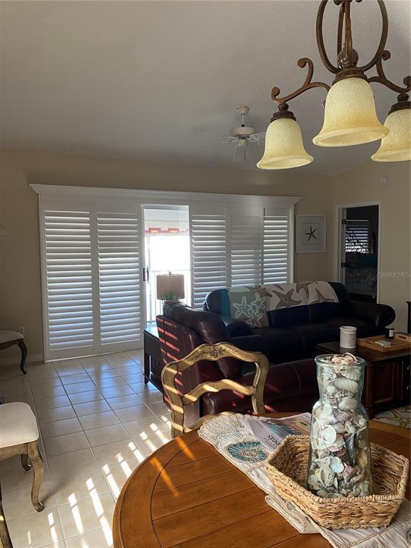 Property Photo: 11525 Shipwatch Drive 1041 FL 33774