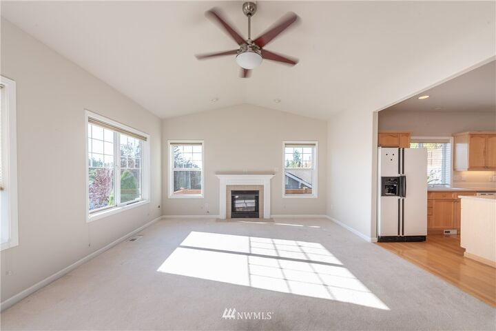 Property Photo:  5230 58th Avenue Ct W  WA 98467 