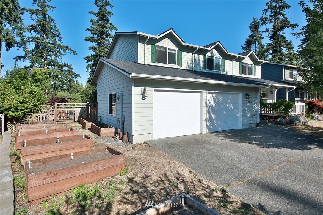 Property Photo:  4918 Spinnaker Drive  WA 98249 