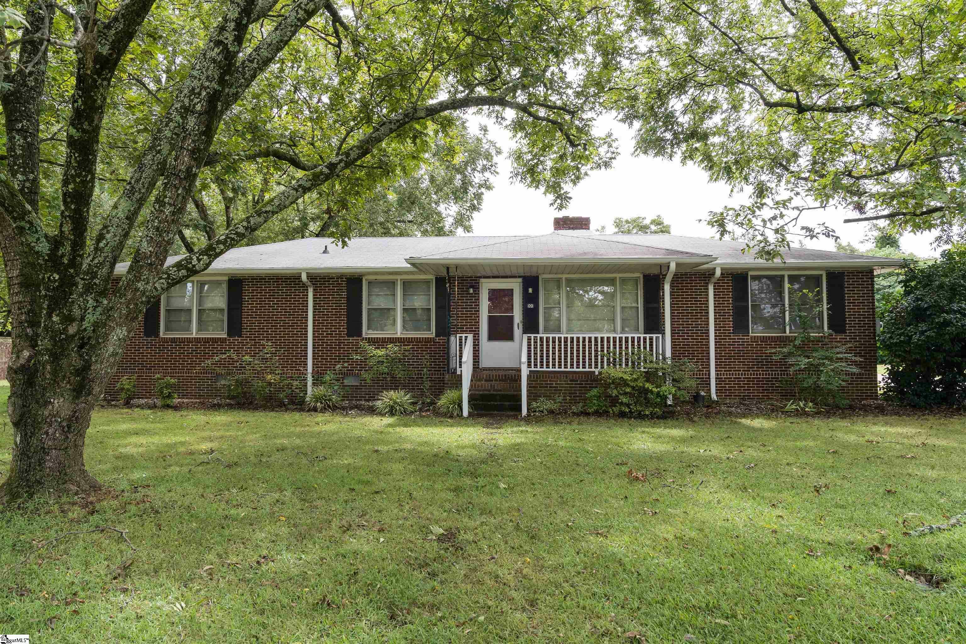 Property Photo:  101 Post Oak Road  SC 29334 