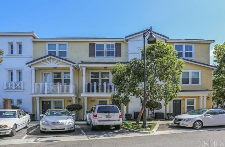 Property Photo:  2984 Beachwood Bluff Way  CA 92117 