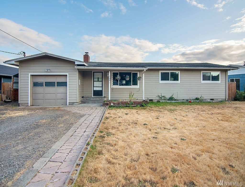 Property Photo:  132 Green Acres Dr  WA 98611 