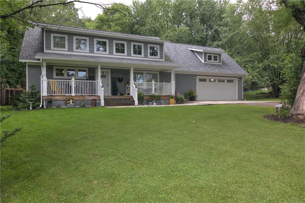 Property Photo:  1552 County Hwy F  WI 54703 