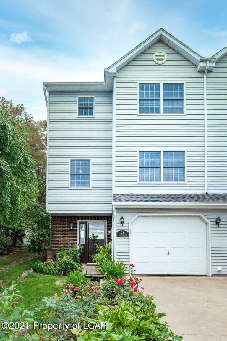 Property Photo:  78 Grandville Drive  PA 18704 