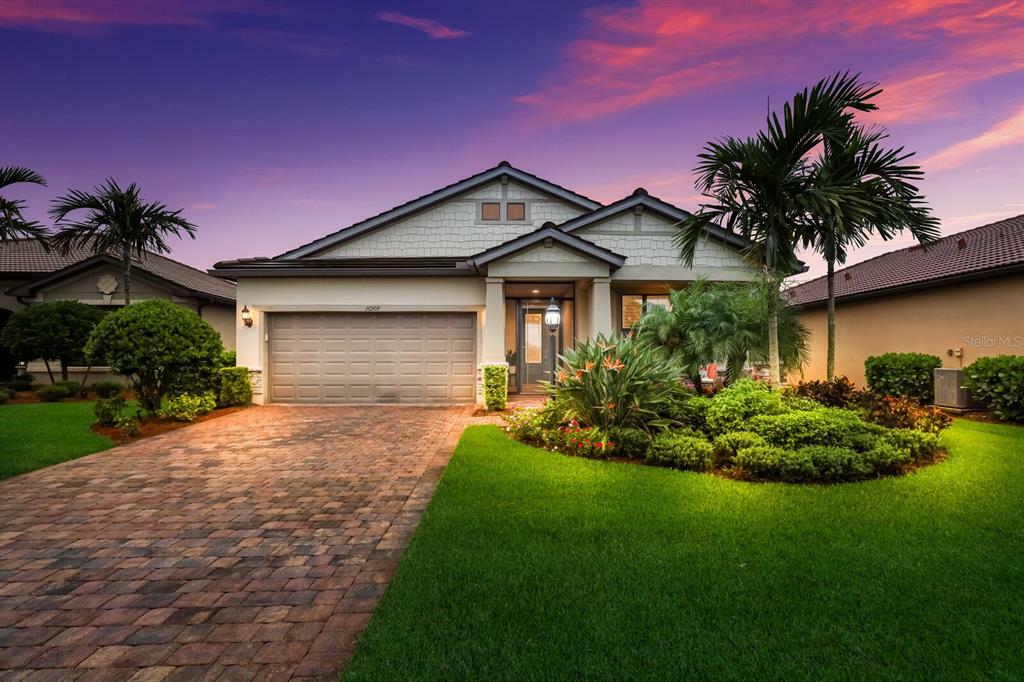 Property Photo:  16909 Pelham Place  FL 34202 