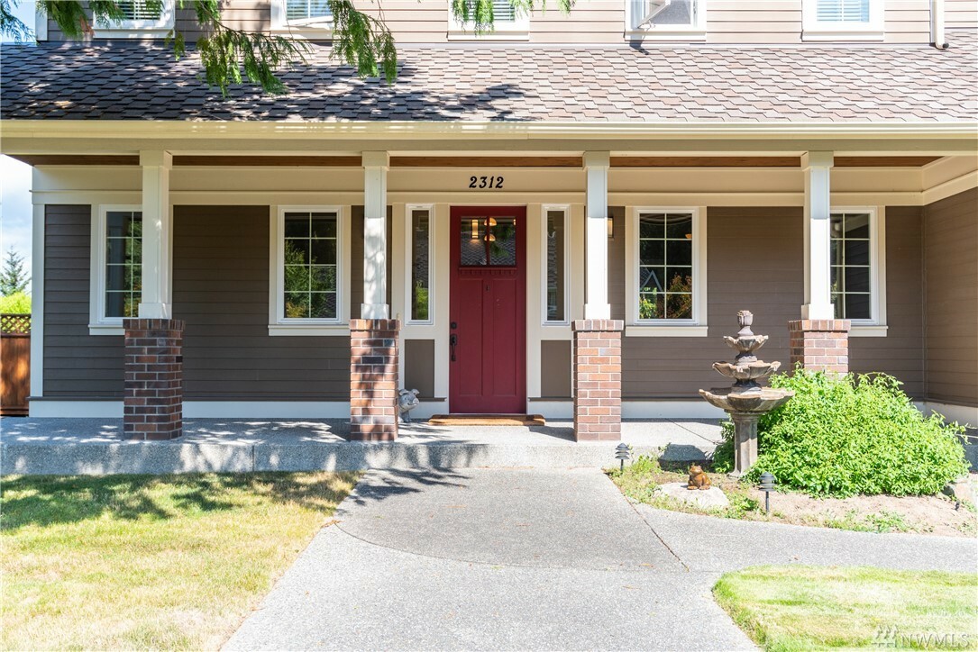 Property Photo:  2312 Hickory Dr  WA 98221 