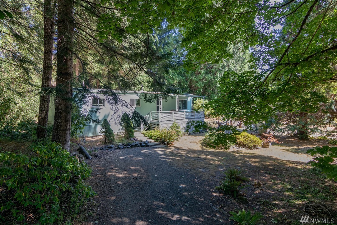 Property Photo:  301 Appaloosa Dr  WA 98320 