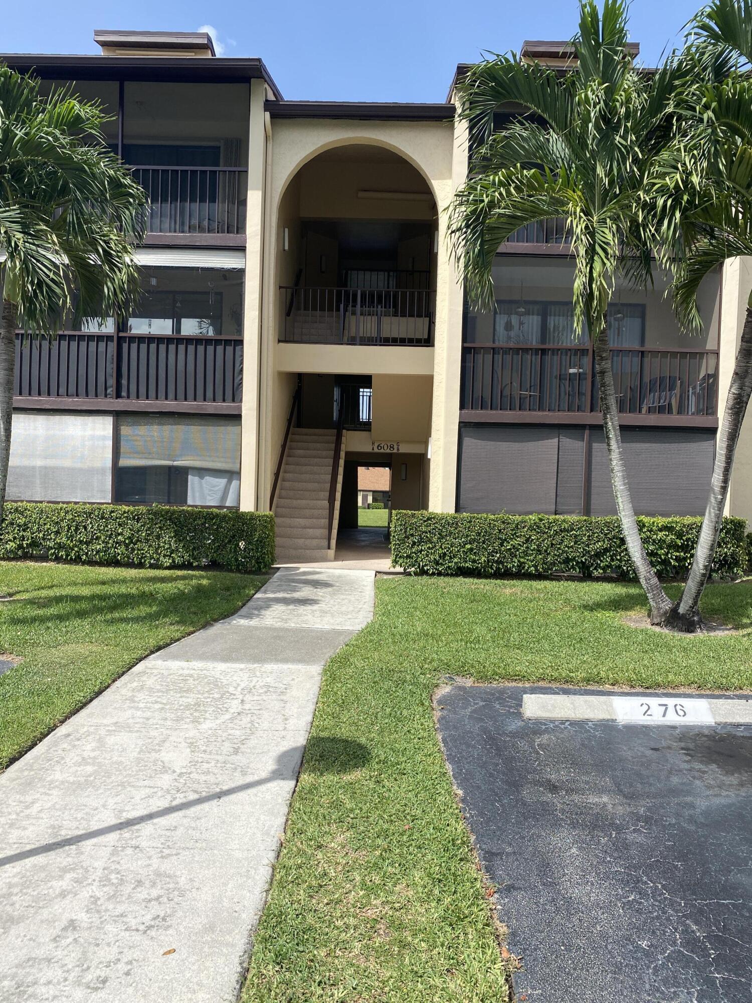 Property Photo:  608 Sea Pine Way G2  FL 33415 