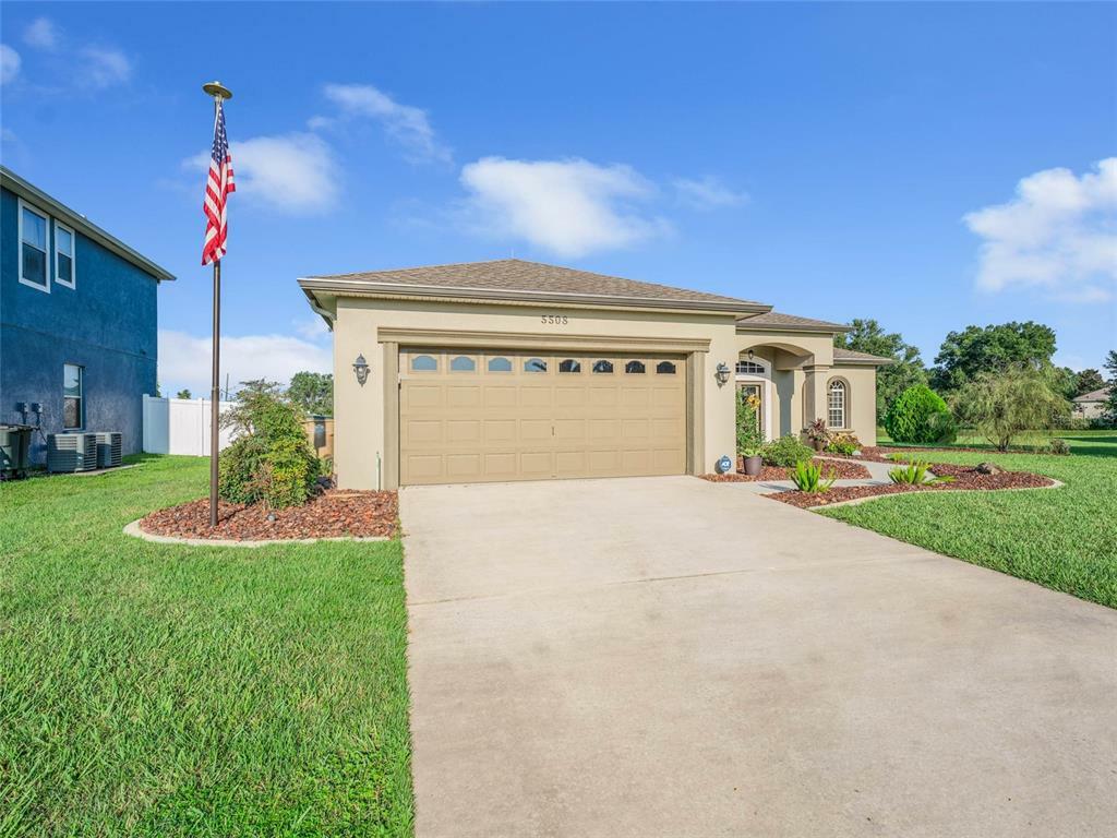 Property Photo:  5508 Great Egret Drive  FL 34748 