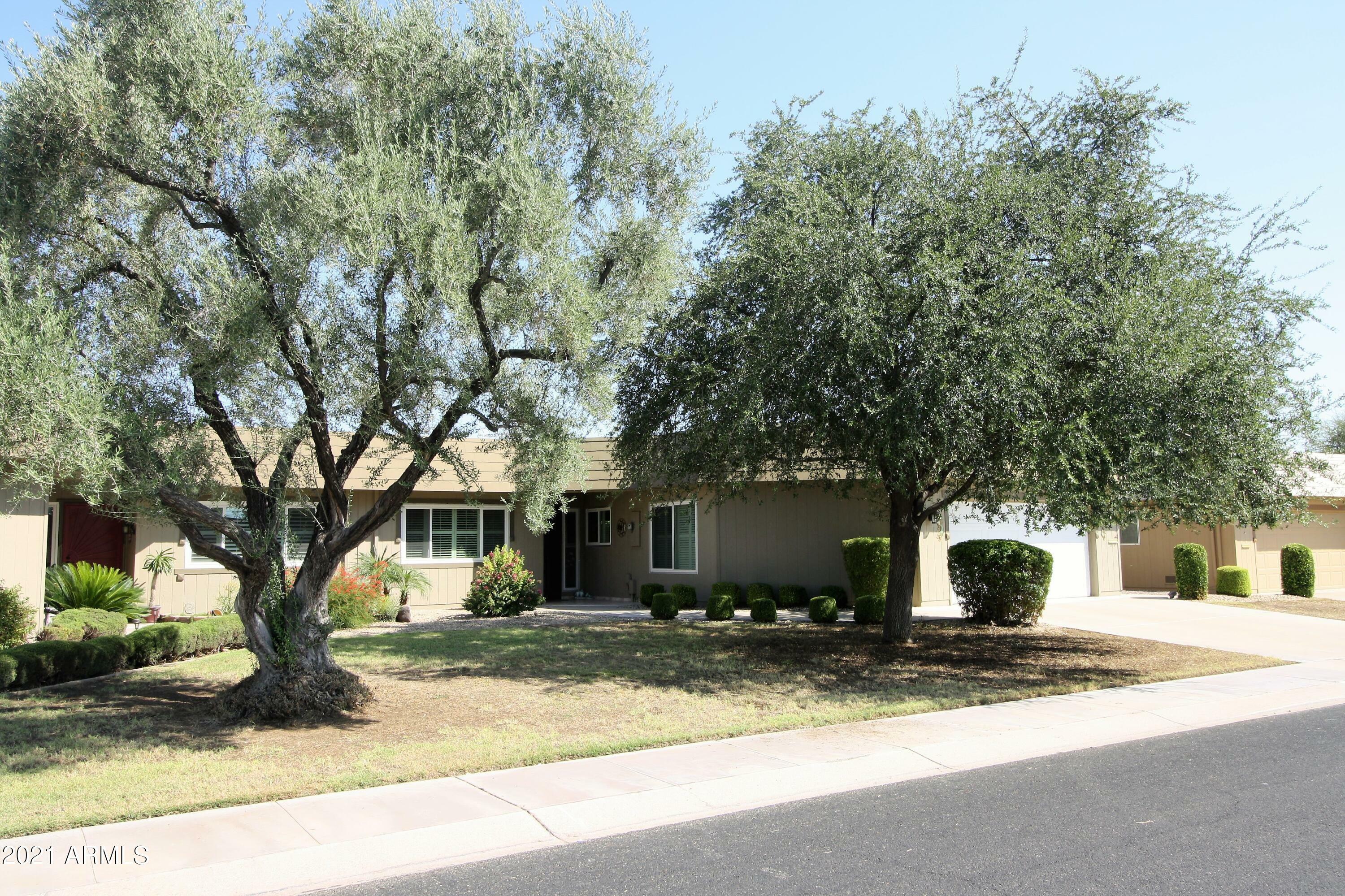 Property Photo: 10558 W Loma Blanca Drive AZ 85351