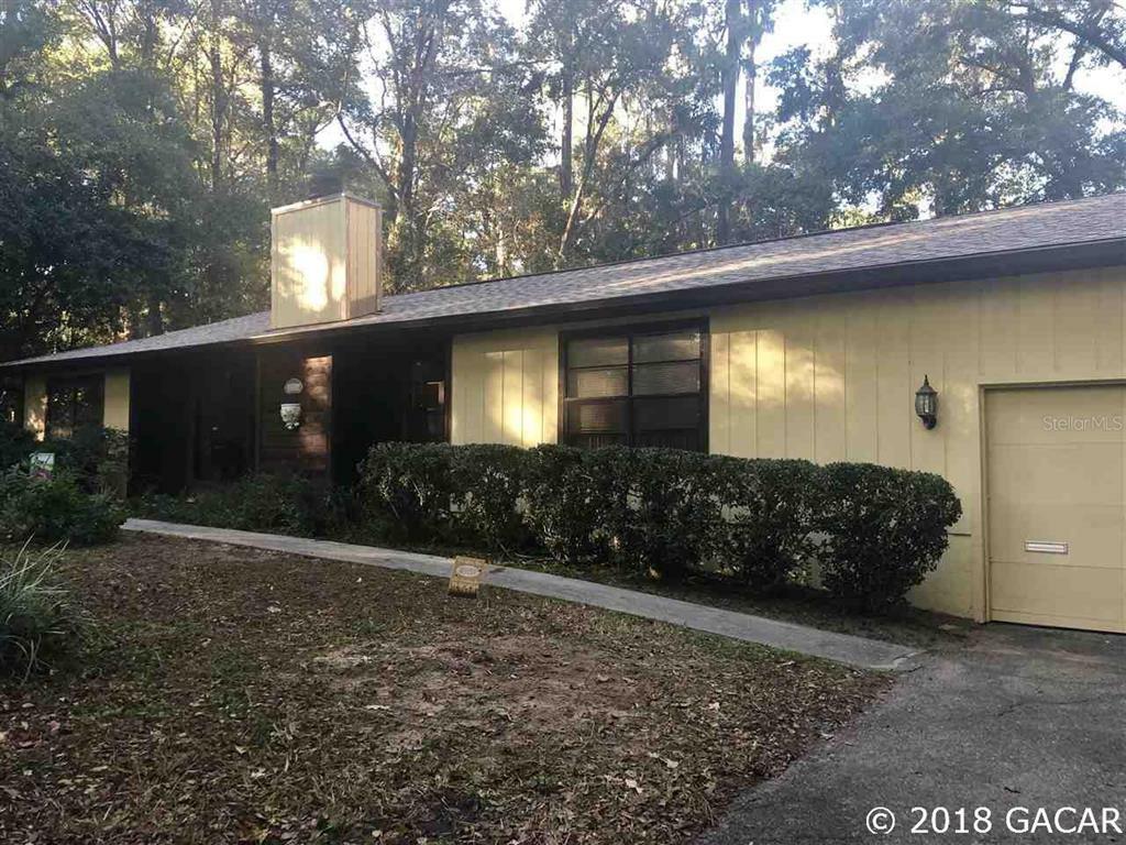 Property Photo:  2826 NW 16 Avenue  FL 32605 