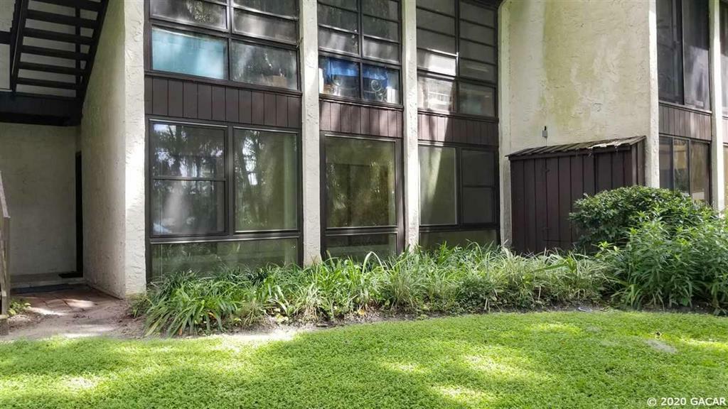 Property Photo:  2666 SW 14th Drive  FL 32608 