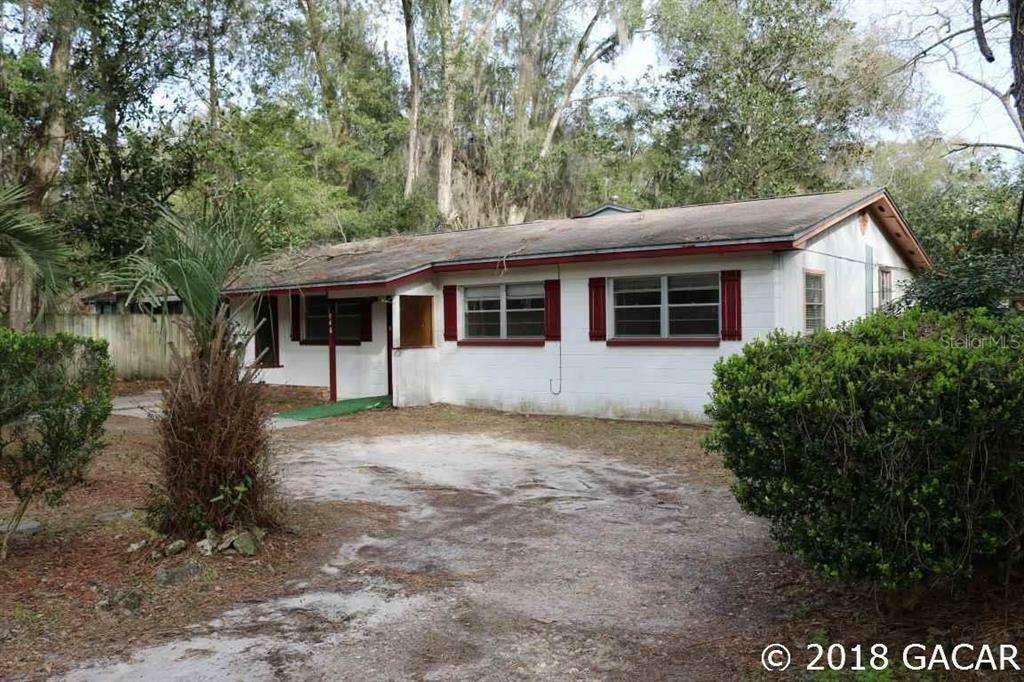 Property Photo:  1946 NW 33 Avenue  FL 32605 