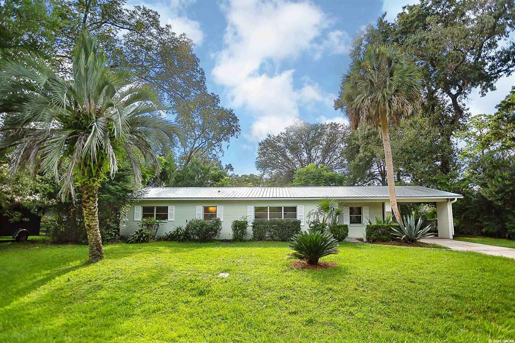 Property Photo:  2034 NW 36th Terrace  FL 32605 