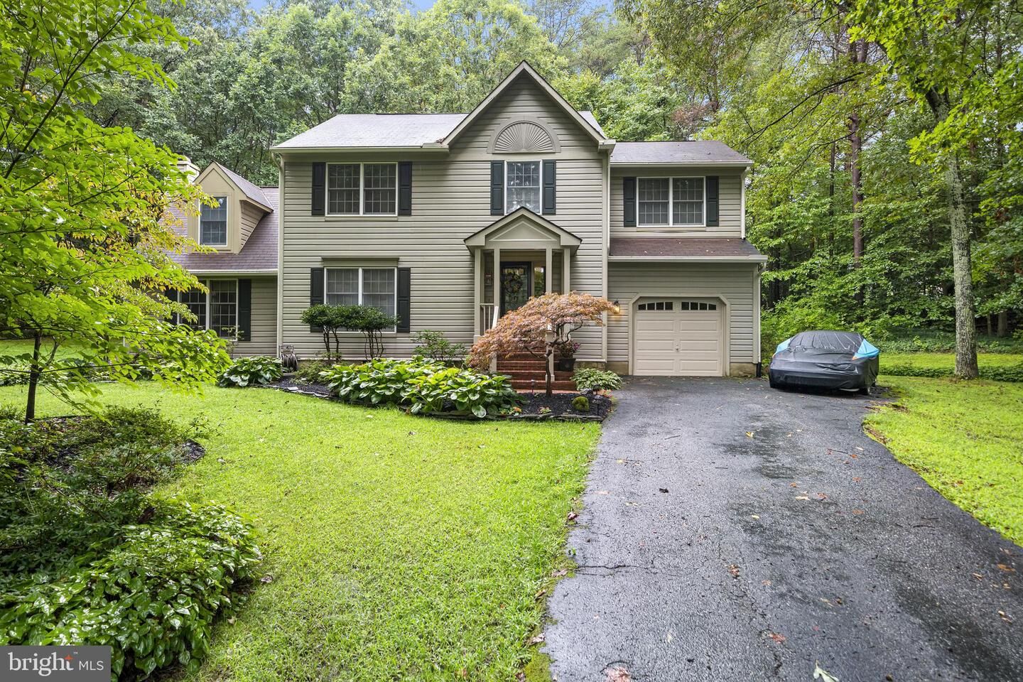 Property Photo: 2425 Fawn Court MD 20678
