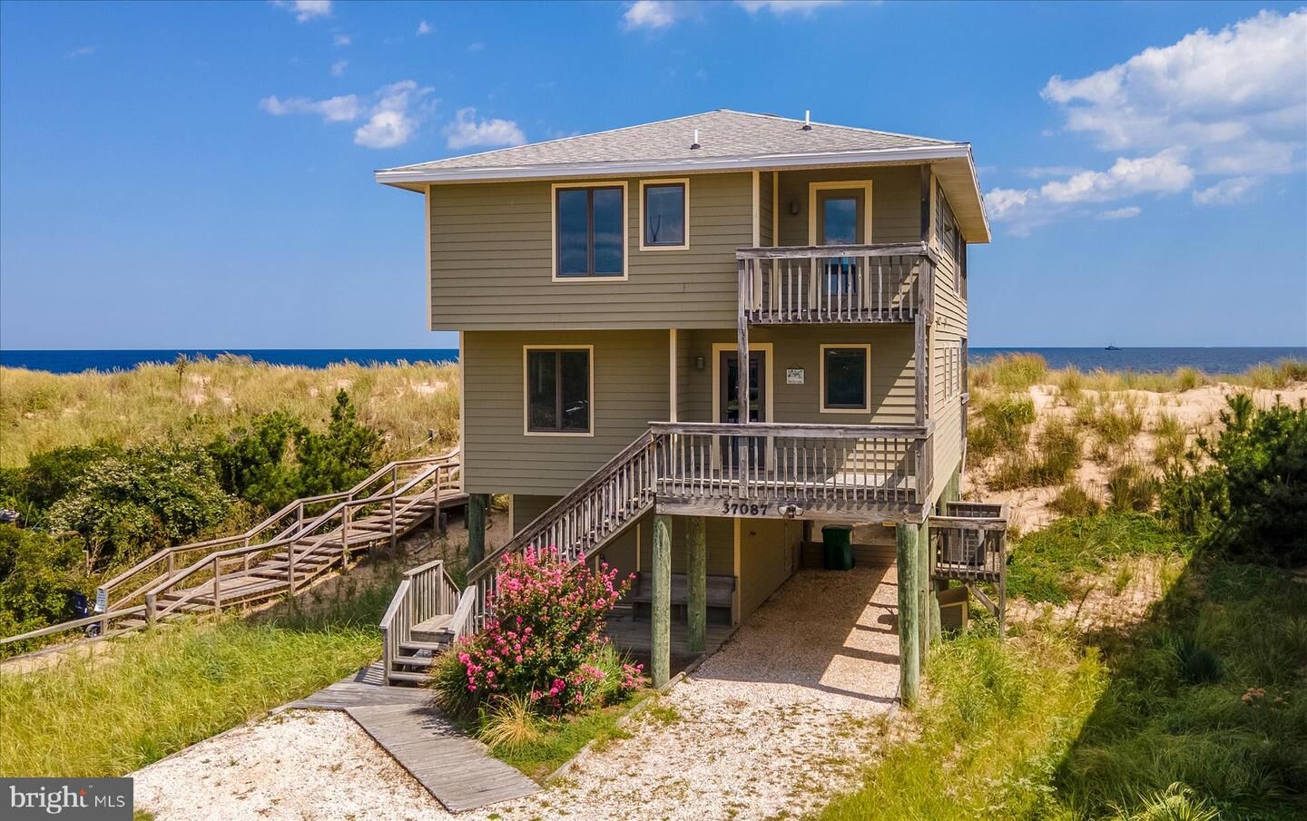 Property Photo:  37087 Ocean Park Lane  DE 19944